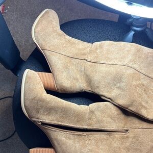 SHEIN Tan Heeled Boots